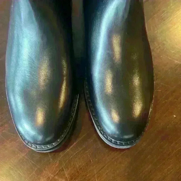Cole Hahn ladies size 5 B. Never worn. Brand new. Black knee-high leather boots. - Picture 5 of 16
